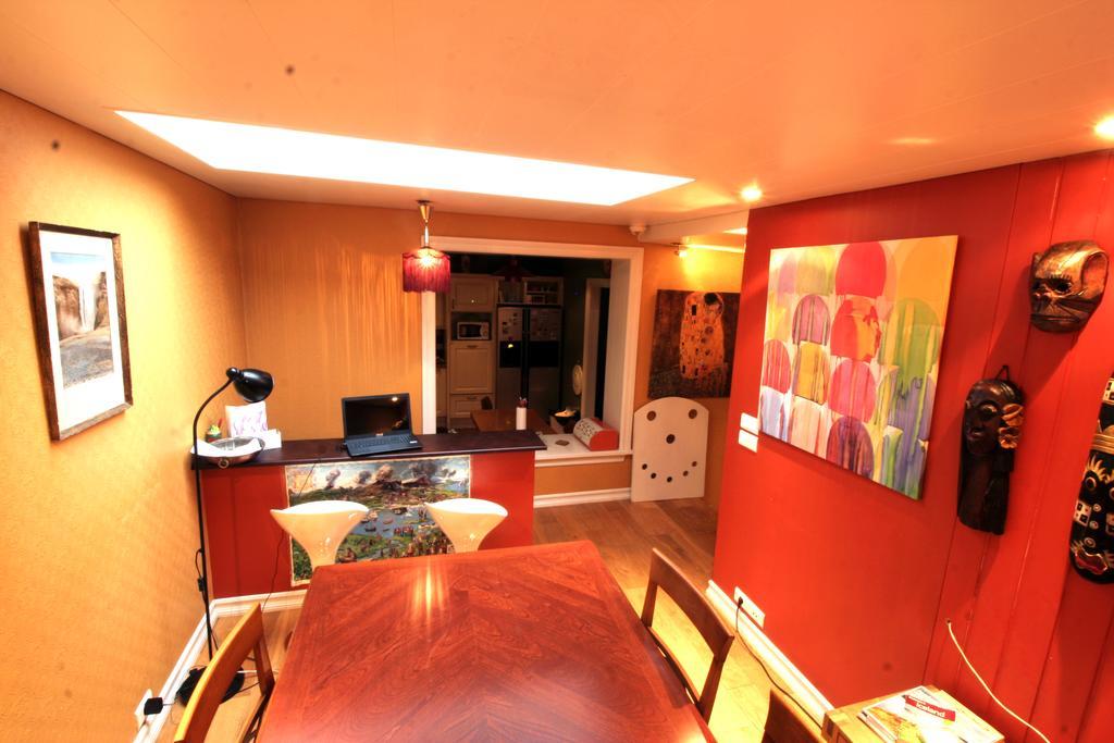 Our House Guesthouse ريكيافيك المظهر الخارجي الصورة