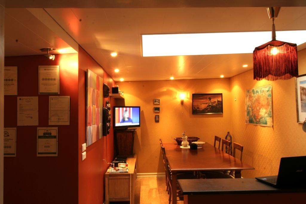Our House Guesthouse ريكيافيك المظهر الخارجي الصورة