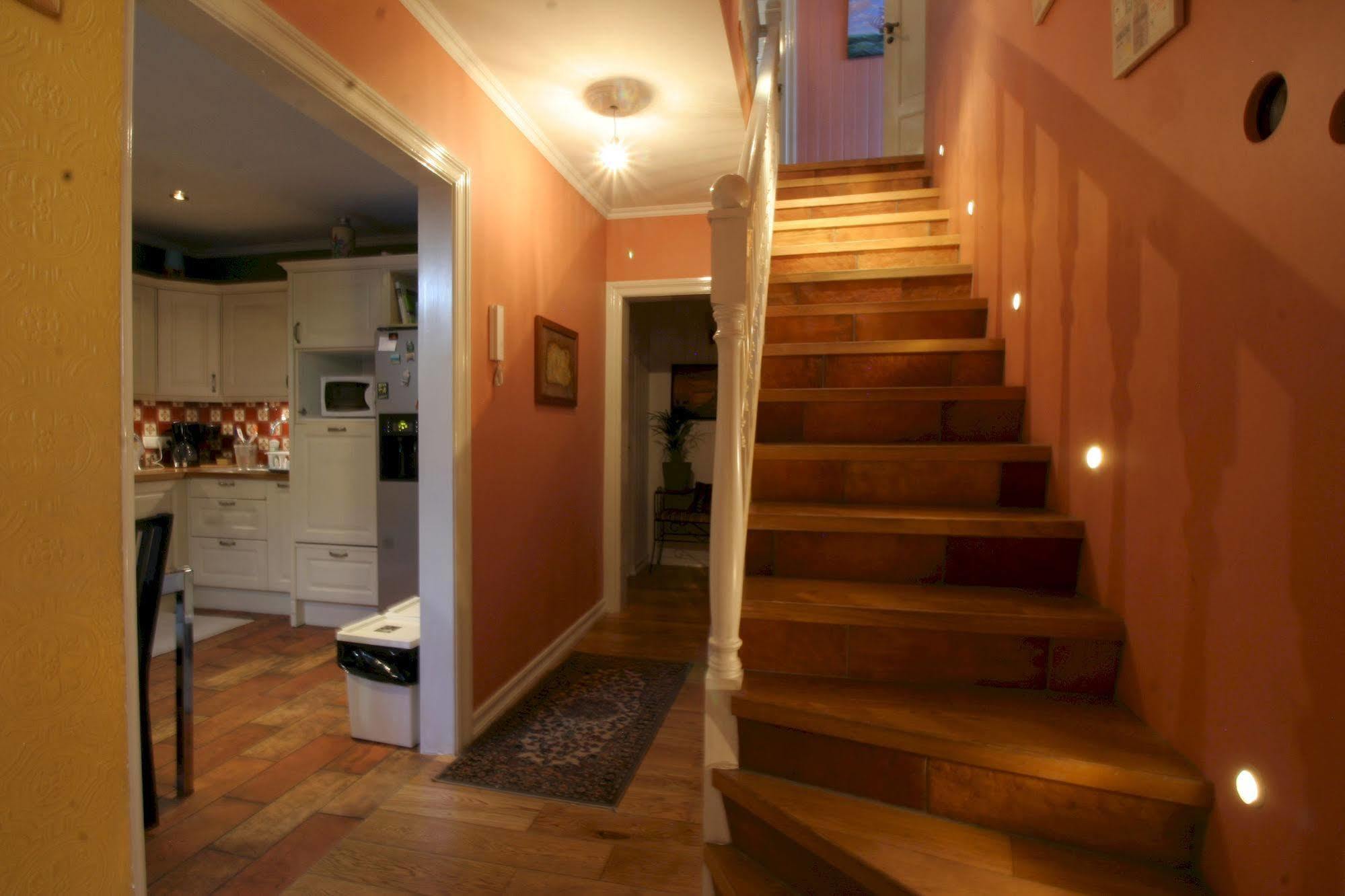 Our House Guesthouse ريكيافيك المظهر الخارجي الصورة